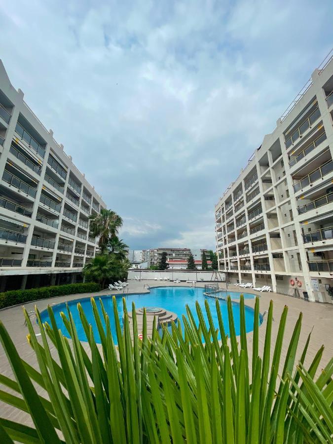 Residencial Michelangelo Appartement Salou Buitenkant foto